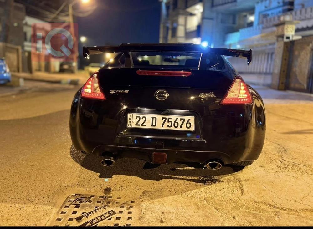 نیسان 370Z
